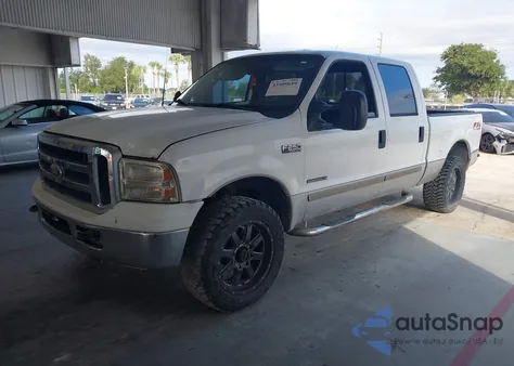 2003 Ford F-250 Lariat/Xl/Xlt из США, поврежденный, VIN 1FTNW21F73EA01737